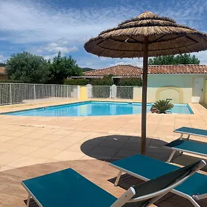  Ferienhaus Aux Couleurs D'ardeche
